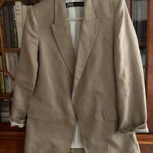 Zara women’s  Beige Blazer